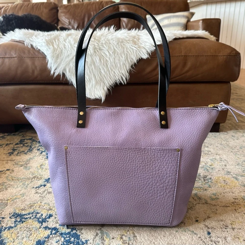 NEW ๐ฆ Portland Leather Large Wisteria Zip Tote - Picture 2 of 16